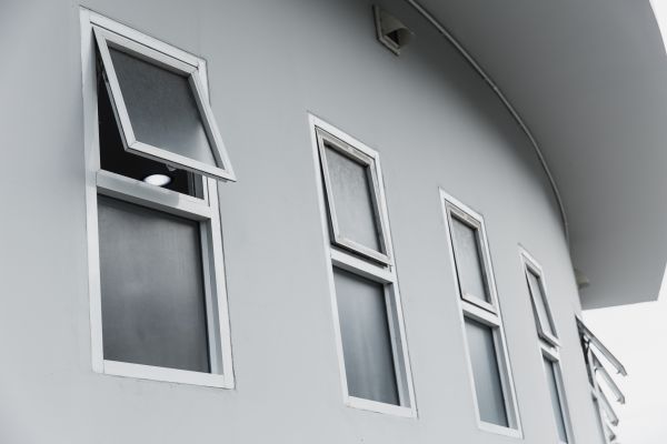 Cost of Awning Windows Installation in Albany